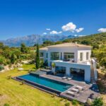 Discover the Epitome of Elegance: Luxury Villas Italy Le Collectionist