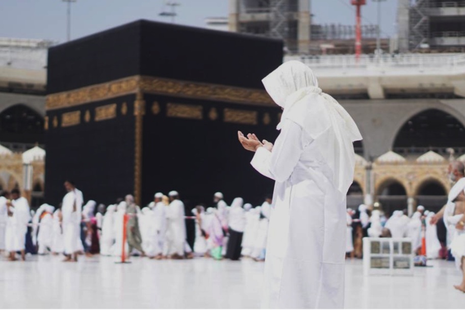 Why Families Prefer All-Inclusive December Umrah Packages for Winter?