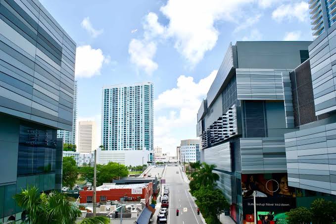 Economical Approaches for Development of Commercial Space