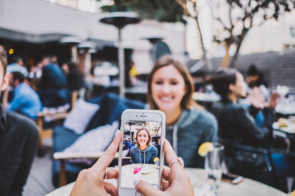 How Face Swap Technology is Transforming Traditional Marketing